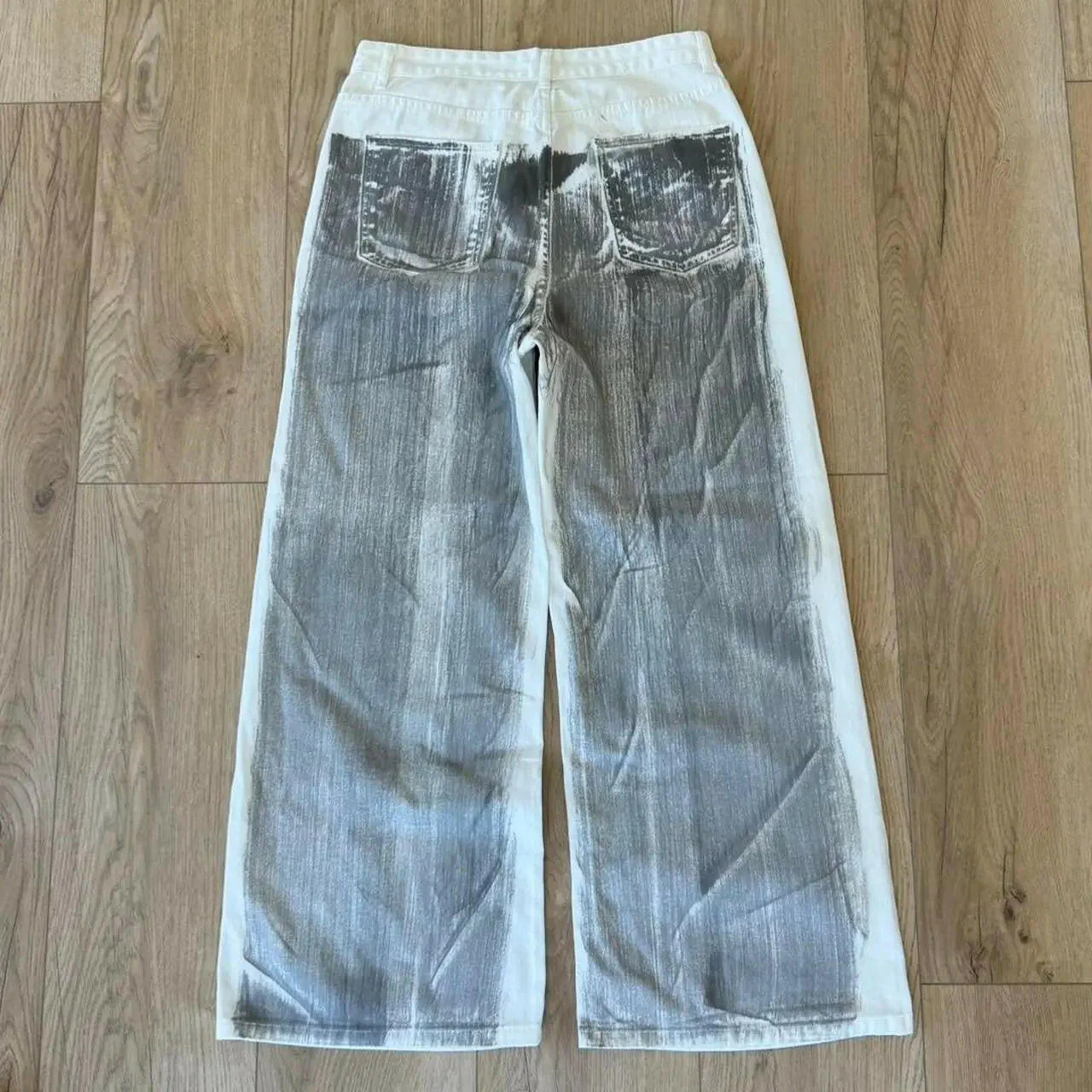 Gray On White Baggy Jeans - Image 5