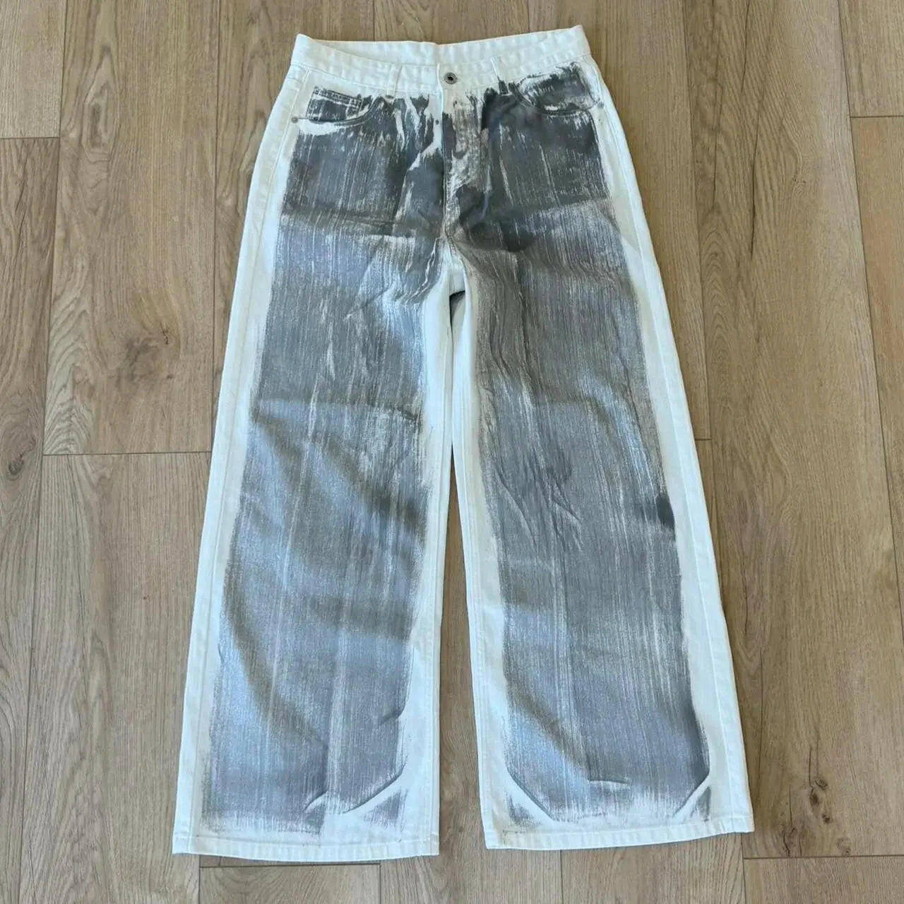 Gray On White Baggy Jeans - Image 6