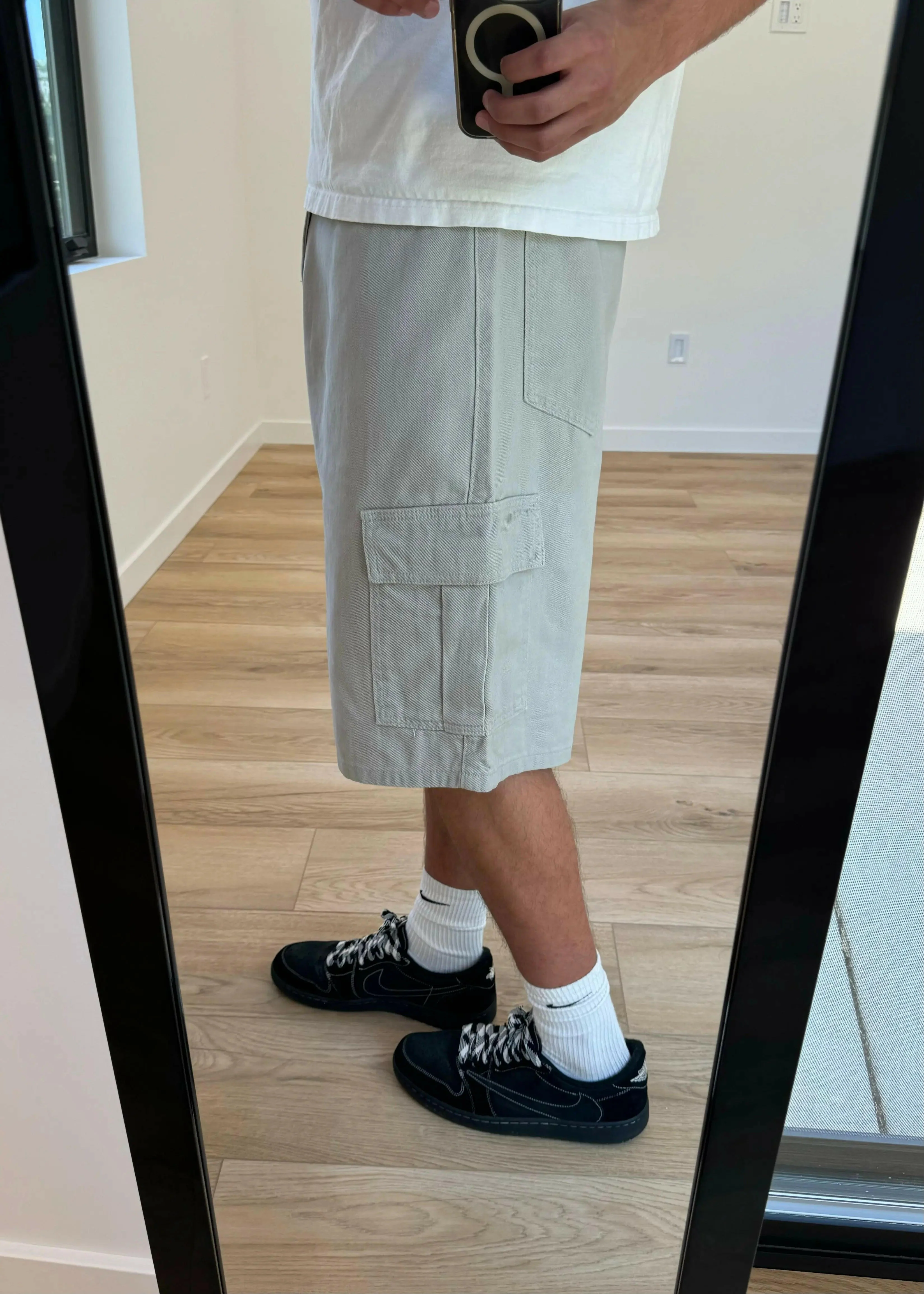 Light Gray Baggy Long Cargo Jorts - Image 3